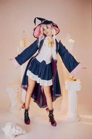 Aiko Uwu - Elina